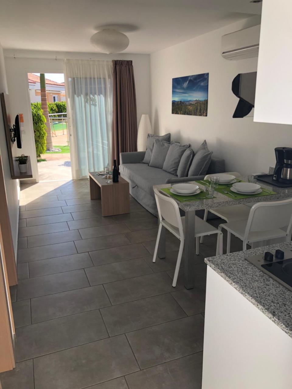 Alsol Los Leones Bungalows - Adults Only Маспаломас Екстериор снимка